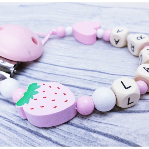 Schnullerkette "Erdbeere in Rosa" mit Deinen Wunschfarben