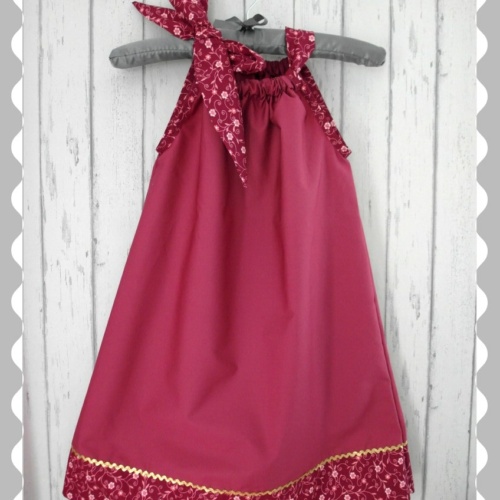 Kleid / Hängerchen "Bordeaux/Blümchen"