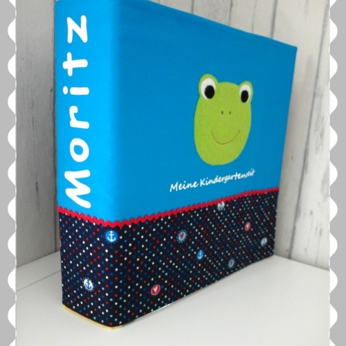 Ordnerhülle "Froschkopf" mit Wunschstoffen
