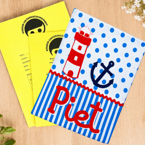 U-Heft-Hülle "Leuchtturm+Anker" mit Deinem Wunschnamen